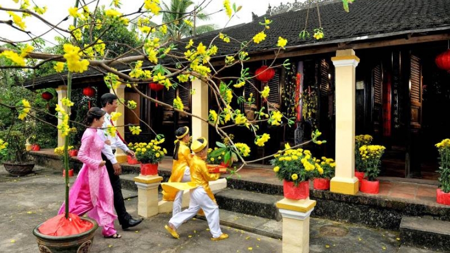 Một số phong tục truyền thống trong dịp Tết Nguyên đán của người Việt